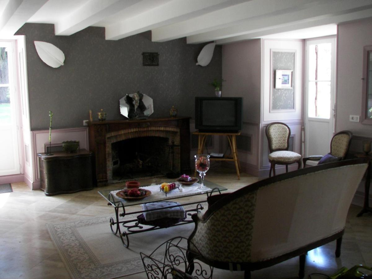 Domaine Du Noble Bed & Breakfast *